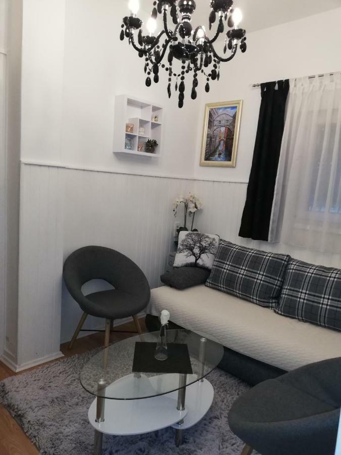 Apartment Lily Zadar Exterior photo